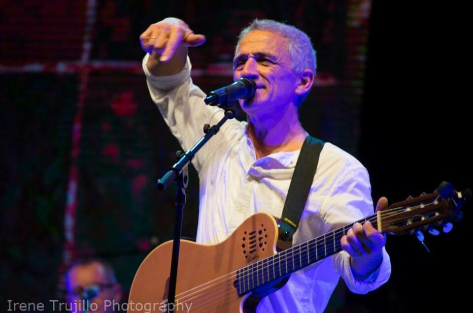 Rogelio Botanz volta á Coruña o 18 de setembro para un concerto acústico